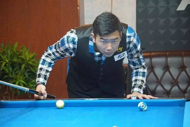 背后的语言 背后的语言