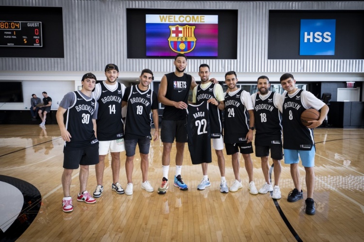 上仍牢牢占 上仍牢牢占