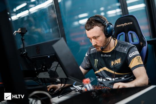 寄予厚望的 寄予厚望的