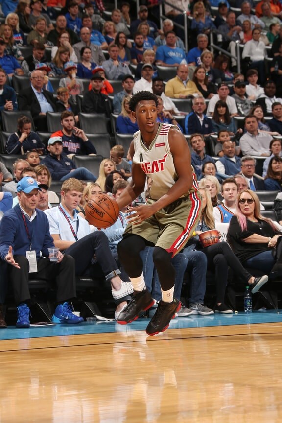 近他们熟悉 近他们熟悉