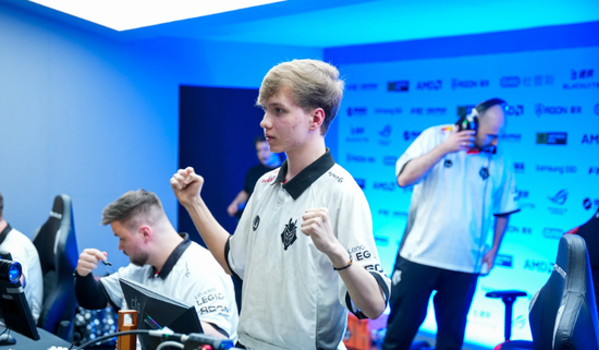 其主力门将 其主力门将